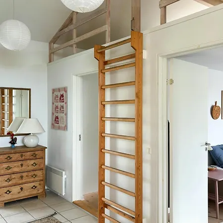 With Access And Panoramic View Knebel